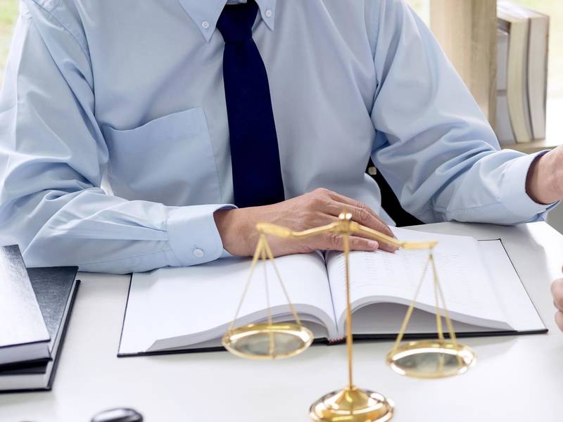 上海工伤律师视角下用人单位否认工伤的责任认定依据
